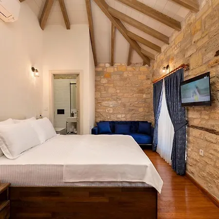 Eflin Haus Historical Place & Monument Szálloda Çeşme