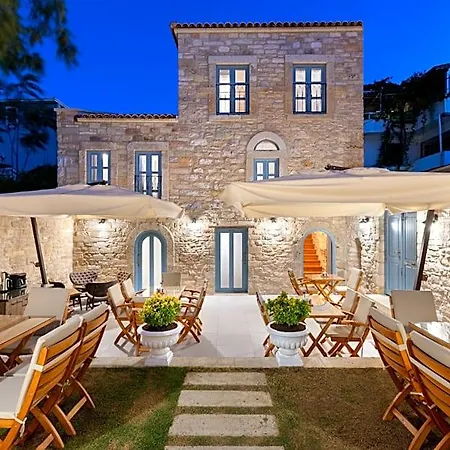 Eflin Haus Historical Place & Monument Çeşme